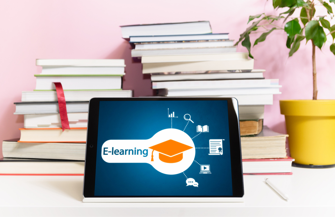 Concept of e-learning, online course, webinar.